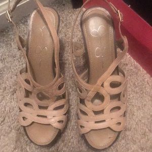 Jessica Simpson sexy heels